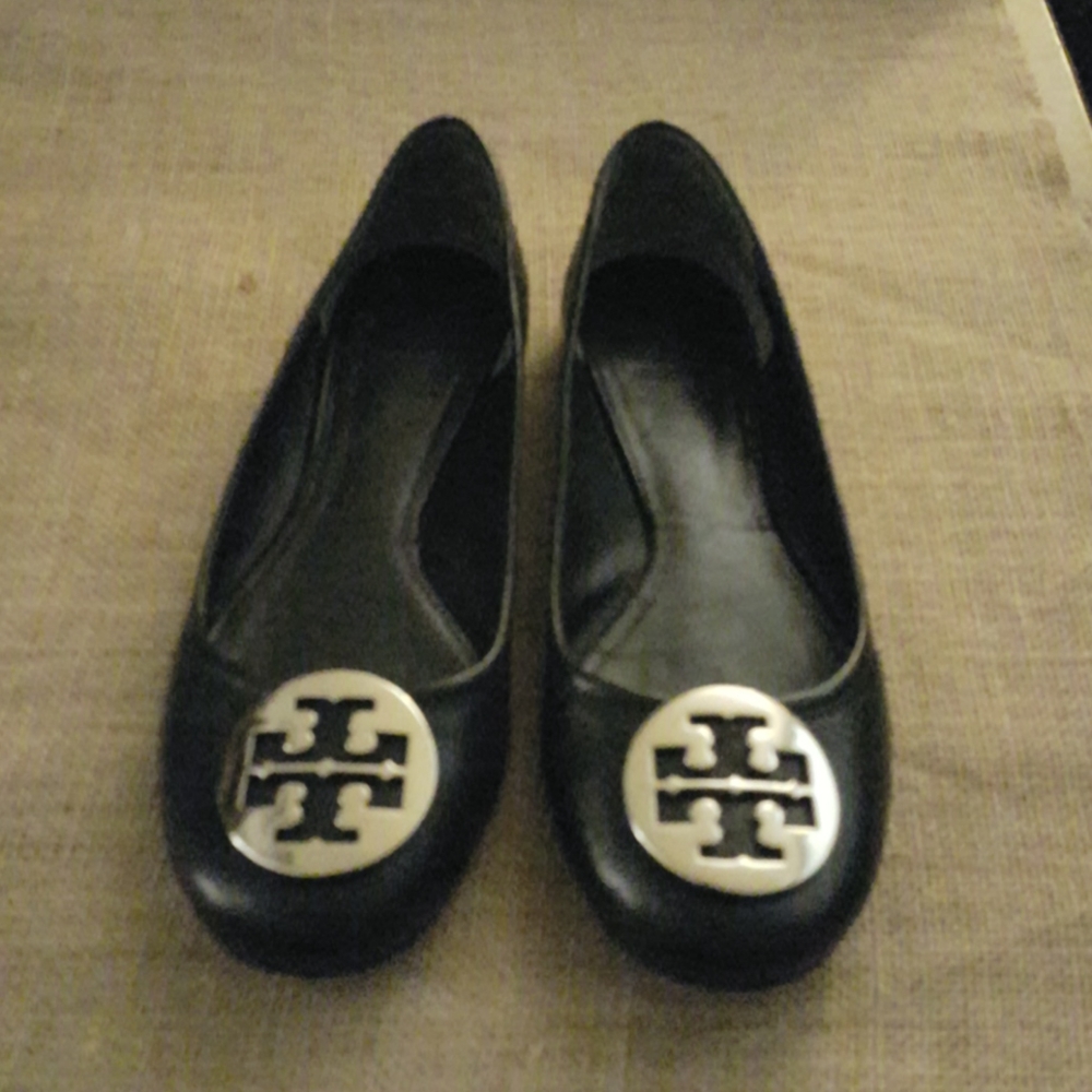 Tory Burch Black Silver Logo Leather Balet  Flats
